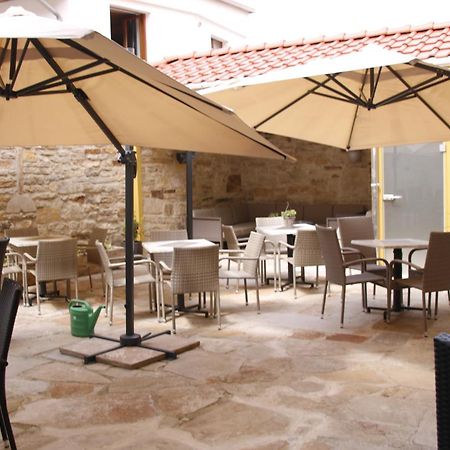 Hotel Am Markt Oebisfelde Екстериор снимка