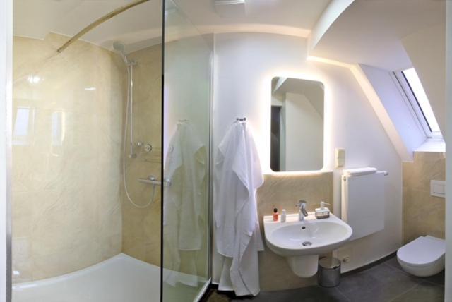Hotel Am Markt Oebisfelde Екстериор снимка