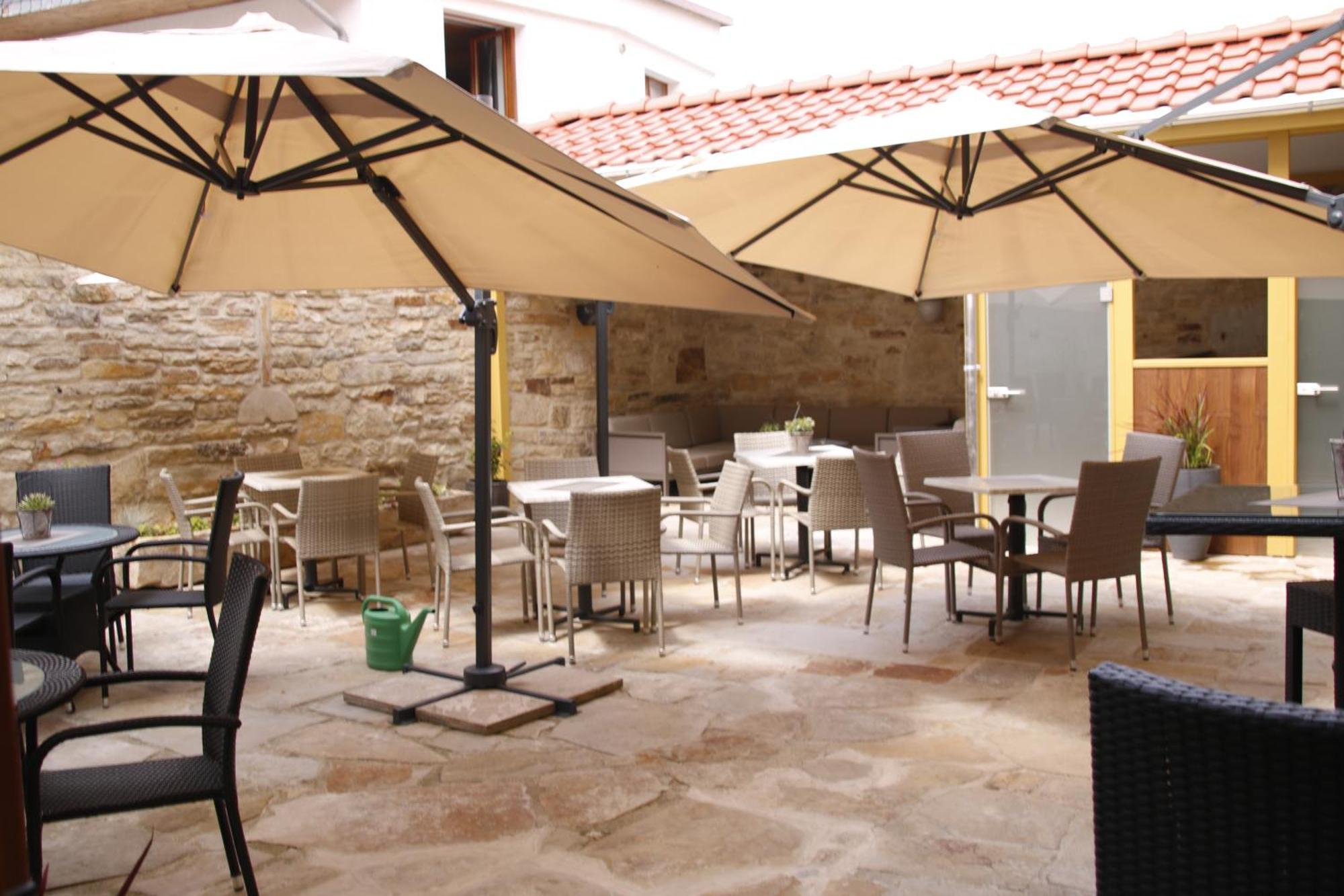 Hotel Am Markt Oebisfelde Екстериор снимка